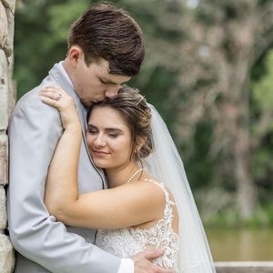 Meet your Posher, Toni